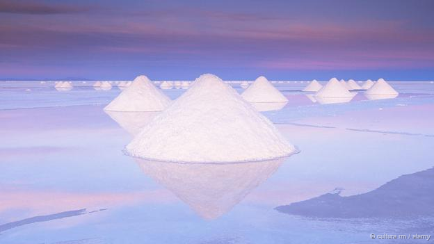 Salar de Uyuni, Bolivia (Credit: Cultura RM / Alamy)