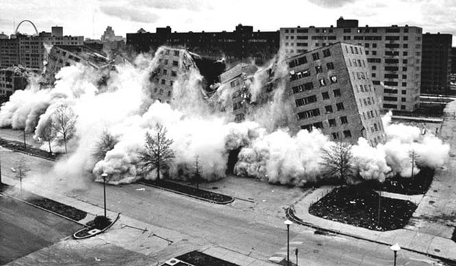 The Pruitt-Igoe Myth