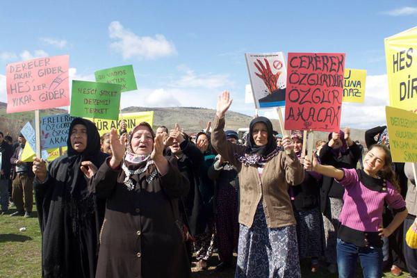 Zile Köylüler HES protesto