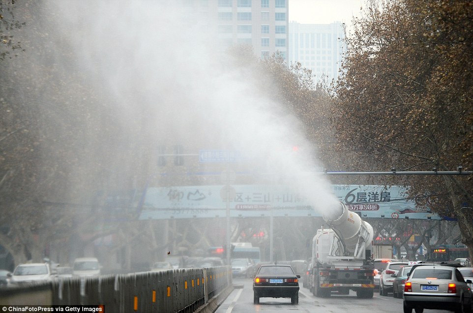 Çin hava kirliliğiyle savaşmak için suni yağmur oluşturmaya başladı 3