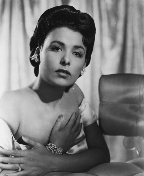 Photo of Lena HORNE