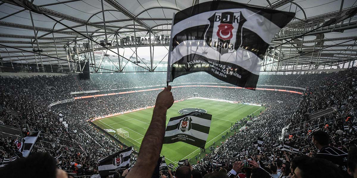 Beşiktaş taraftarı yeni bir rekor kırmaya hazırlanıyor